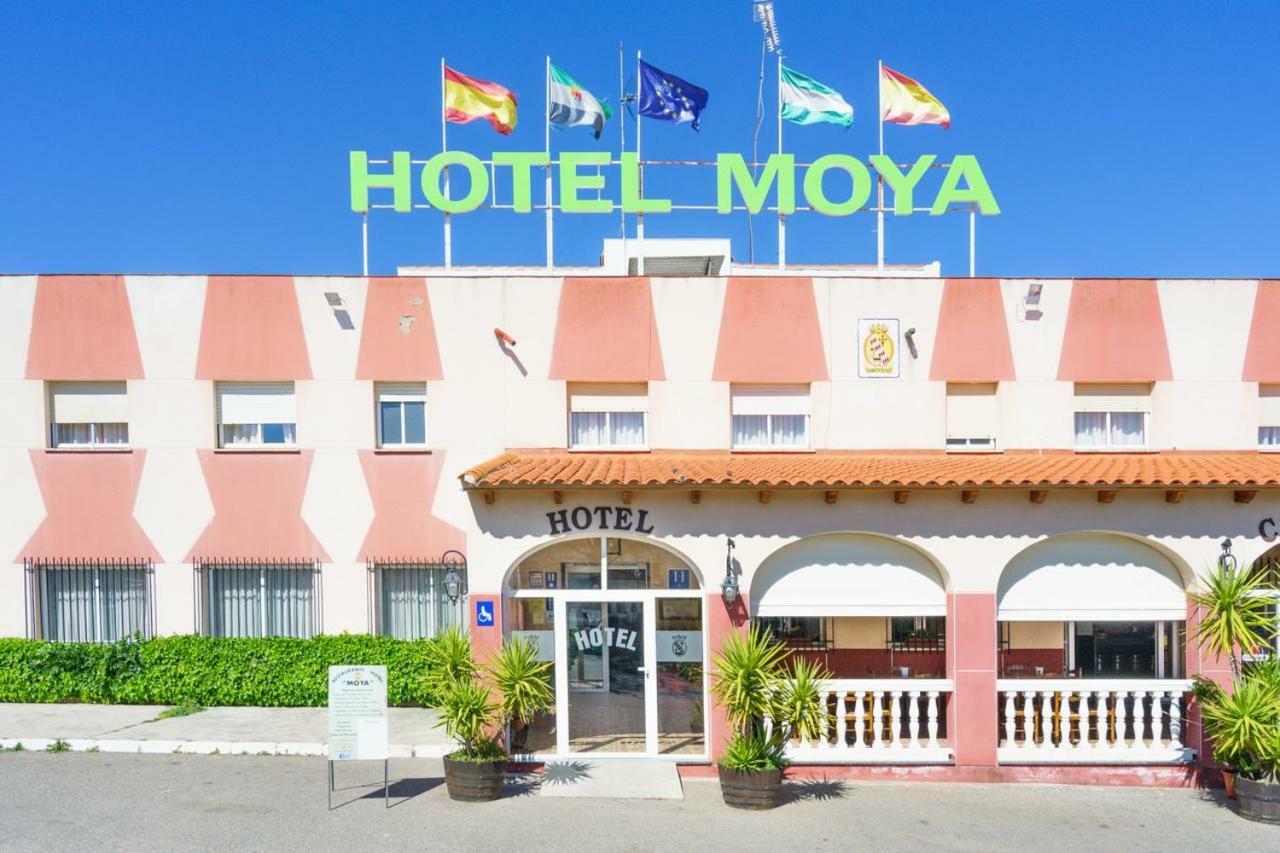 Hotel Restaurante Moya 莫内斯特里奥 外观 照片